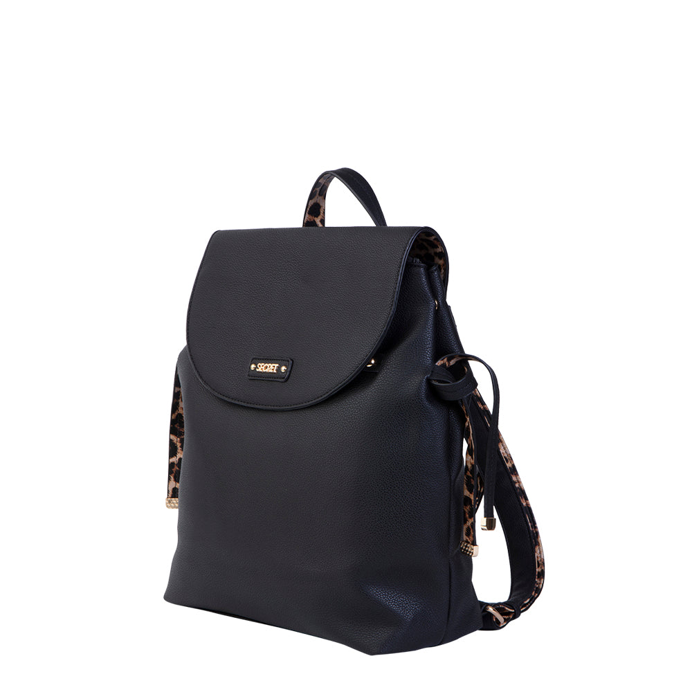 Mochila Clásica Fashion Perth Negra