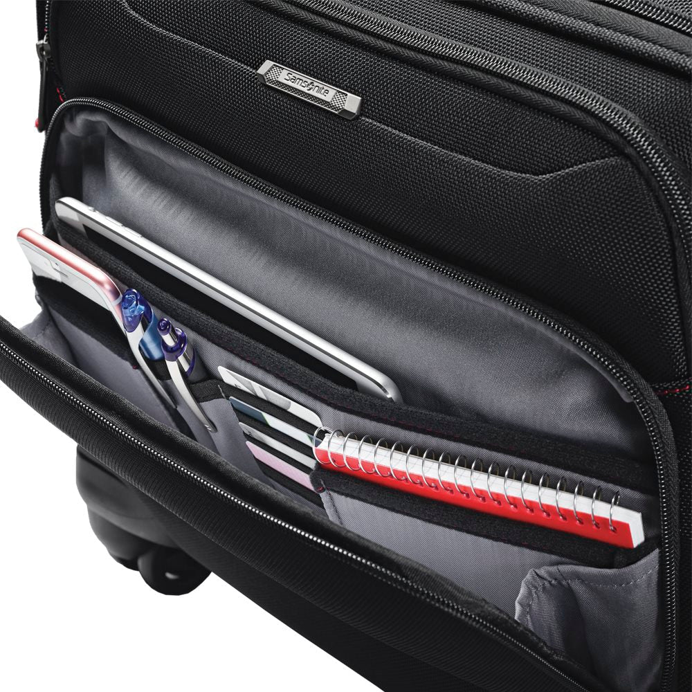Maleta Xenon 3.0 Spinner Mobile Office Black Cabina 27 Lts