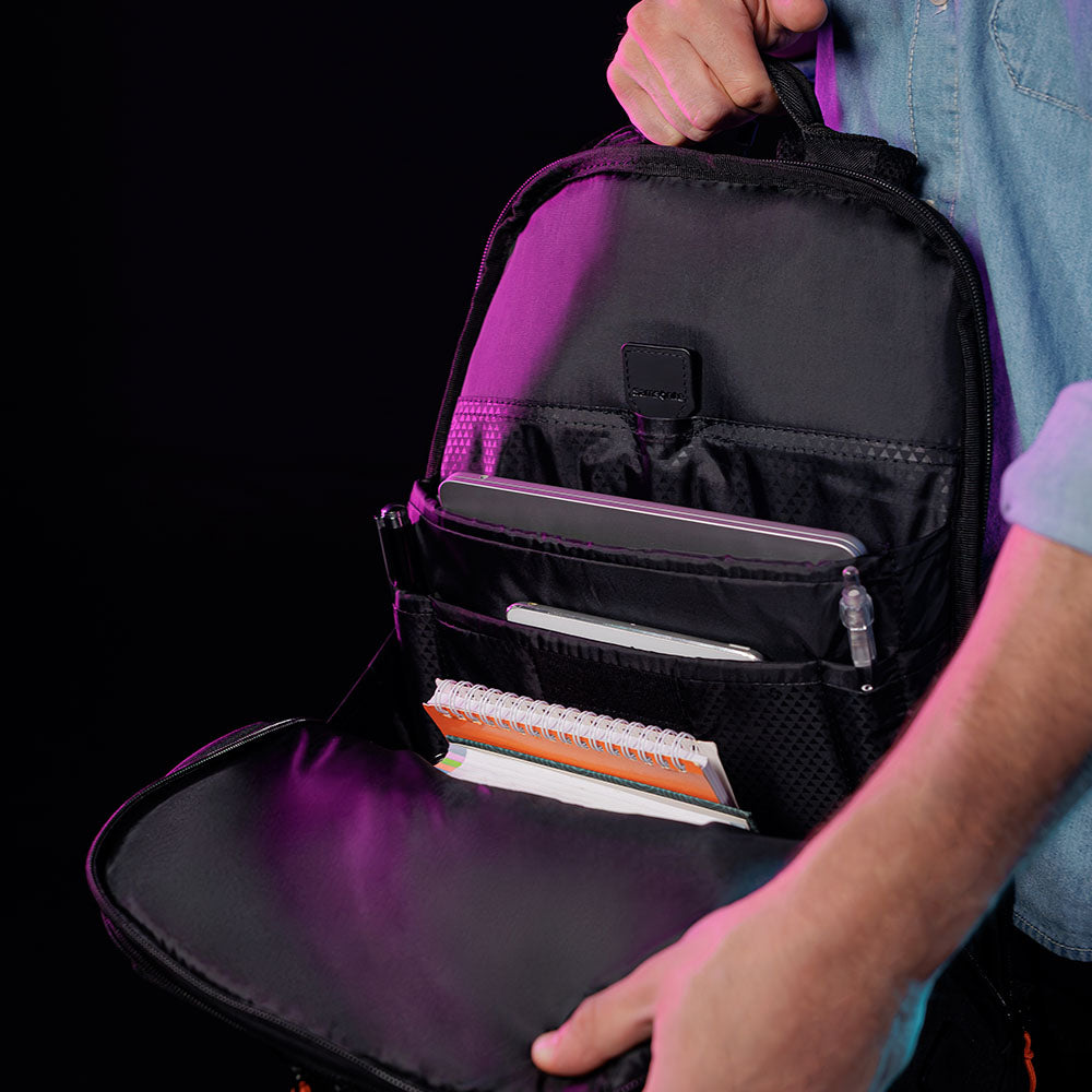 Mochila para Notebook Stackd Biz Negra y Naranja