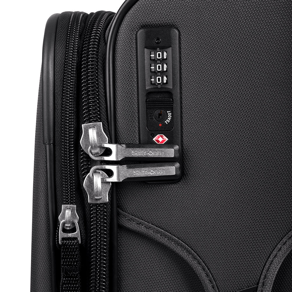 Maleta de cabina Versalite DLX negra