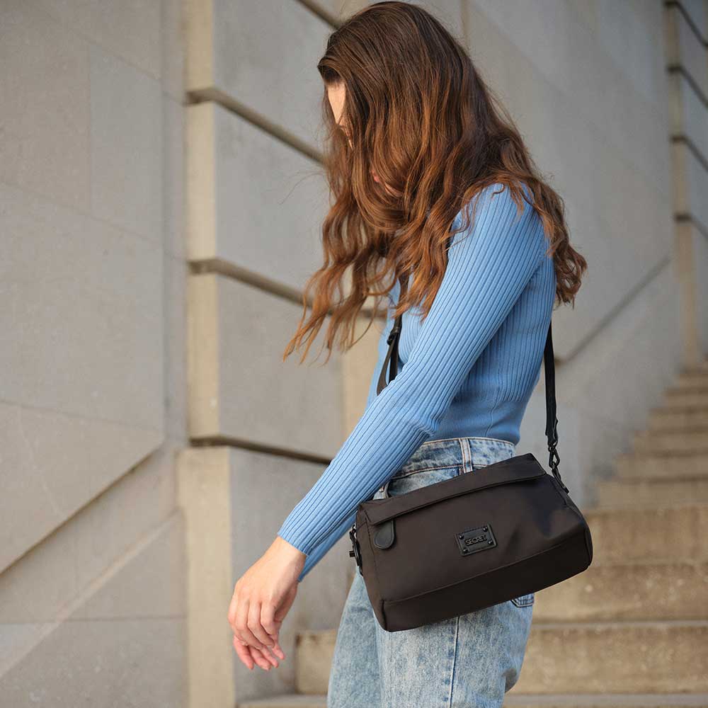 Cartera Clásica Belfast Negra
