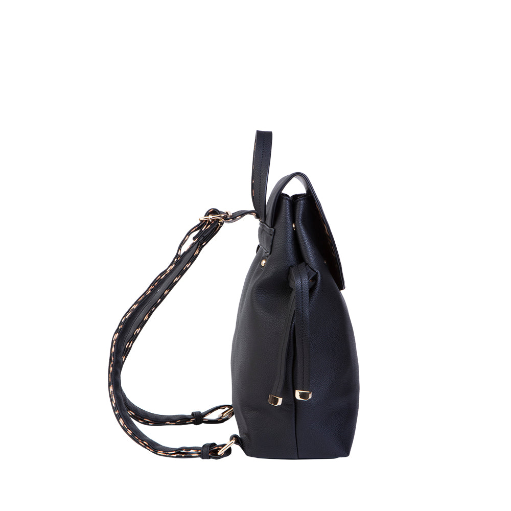 Mochila Clásica Fashion Perth Negra
