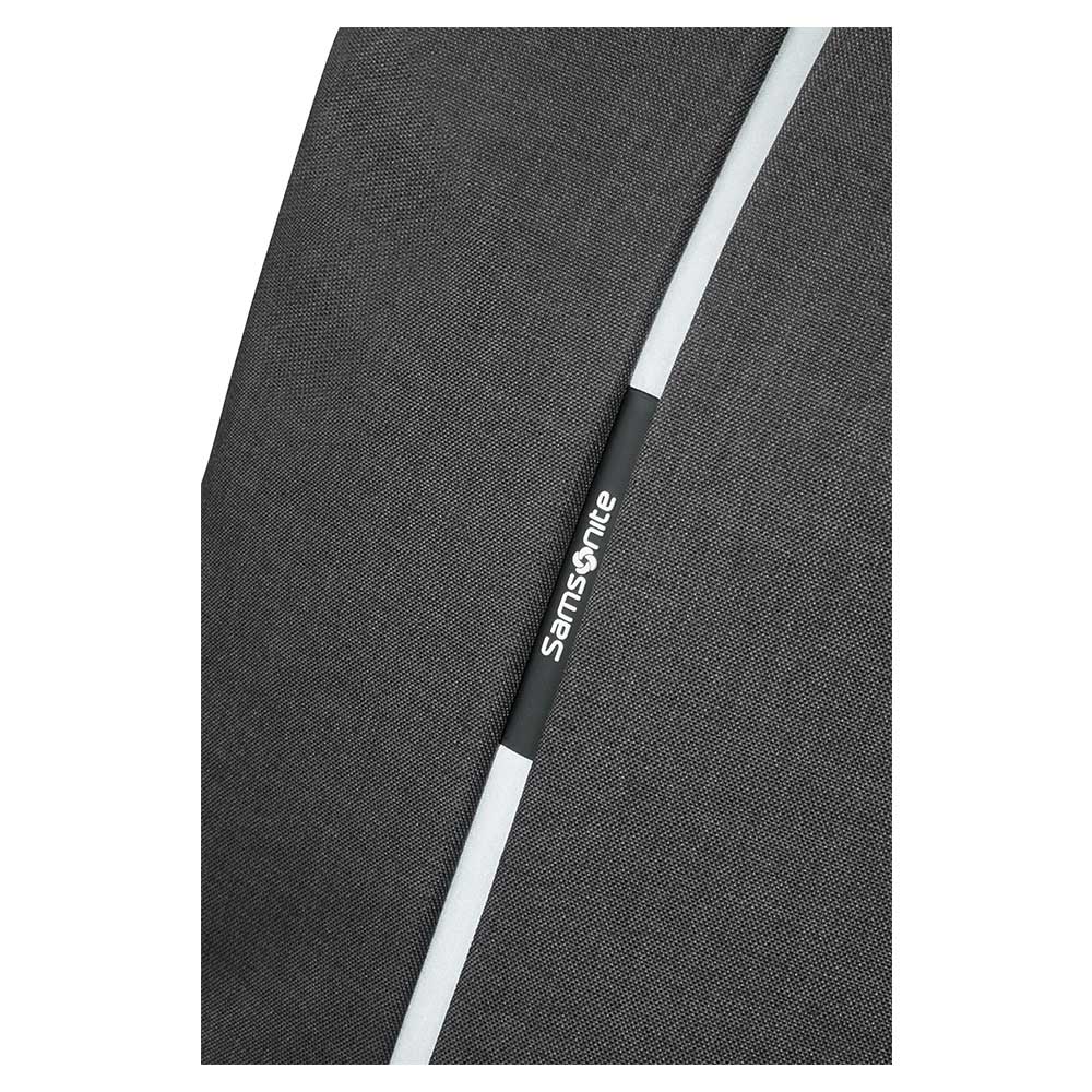 Mochila Securipak 15.6" Black Steel